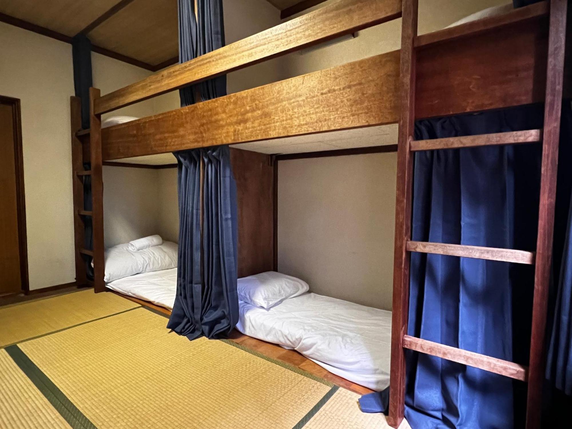 Sneaky Peaks Hotel Hakuba Exterior photo