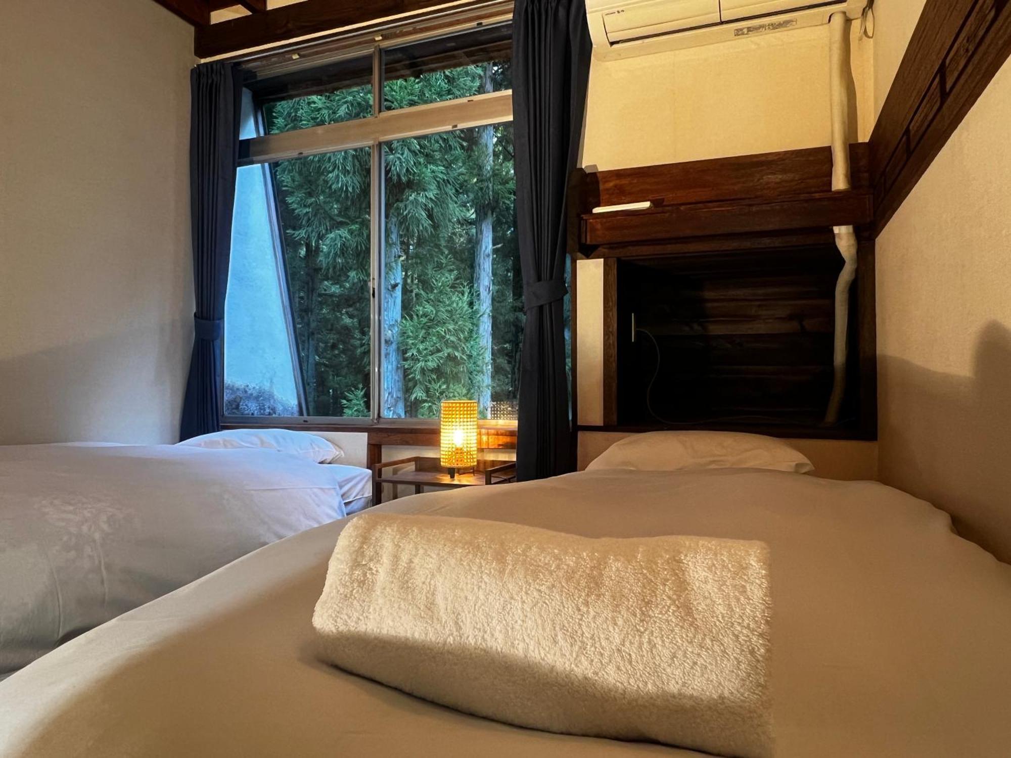 Sneaky Peaks Hotel Hakuba Exterior photo